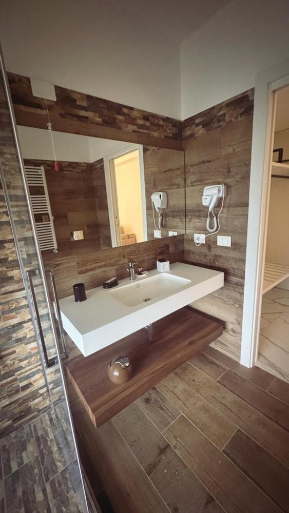 B&B Glass Paradise Катандзаро Екстериор снимка